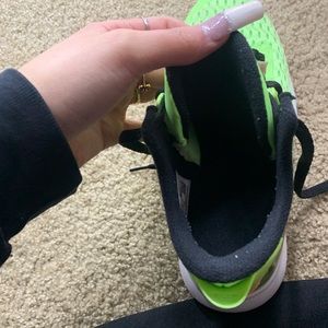 Grade school Basketball Shoes